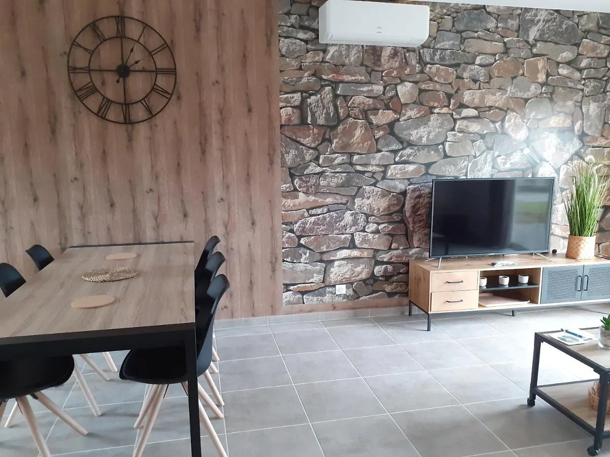 Les Locs Du Grazel Villa Ruoms Vakantiehuis