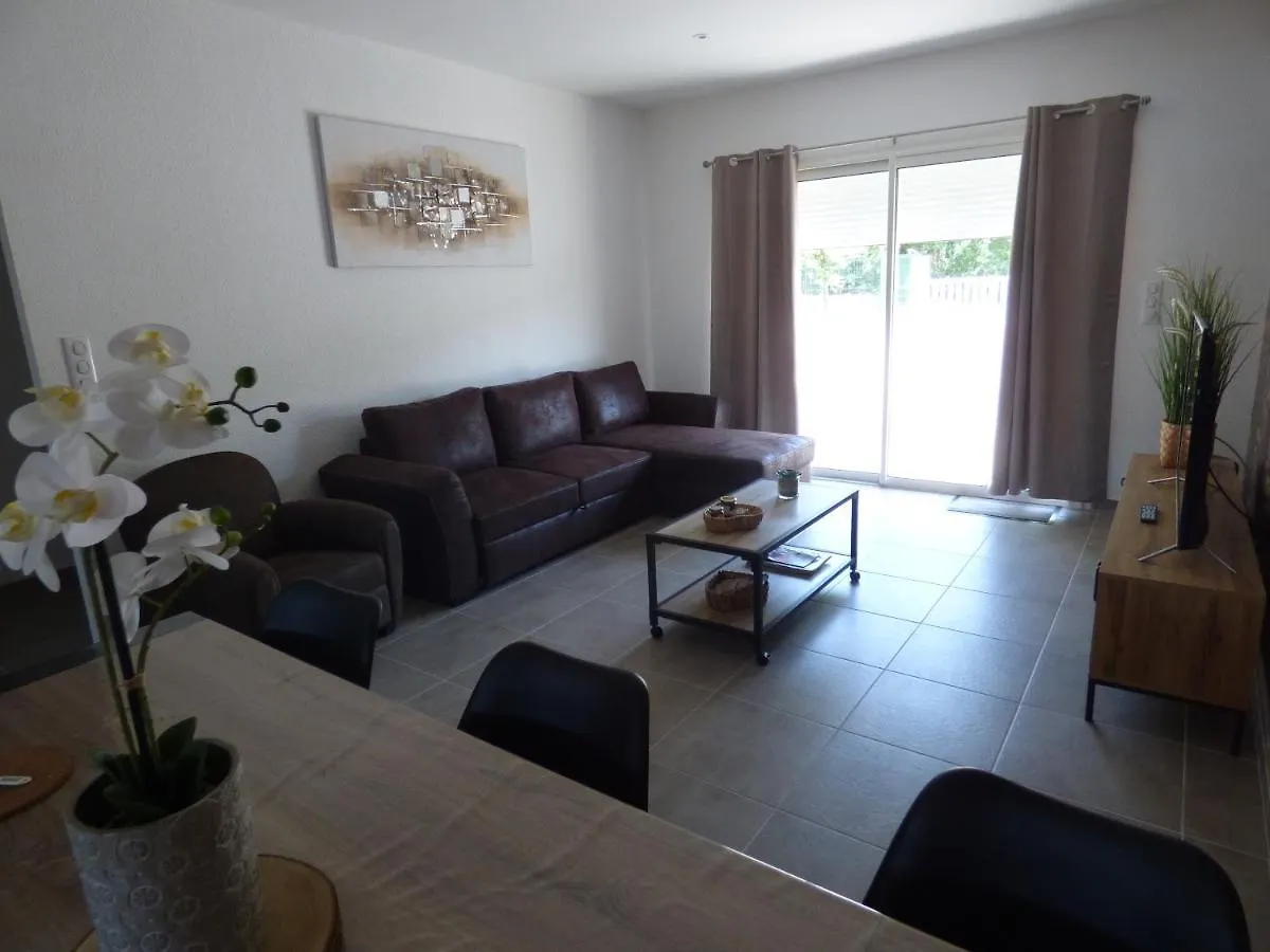 Les Locs Du Grazel Villa Ruoms 0*,  Frankrijk